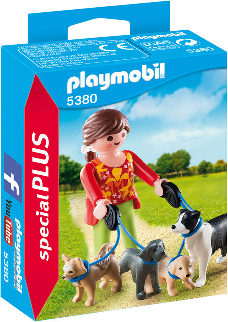 Femeia cu catelusi la plimbare playmobil